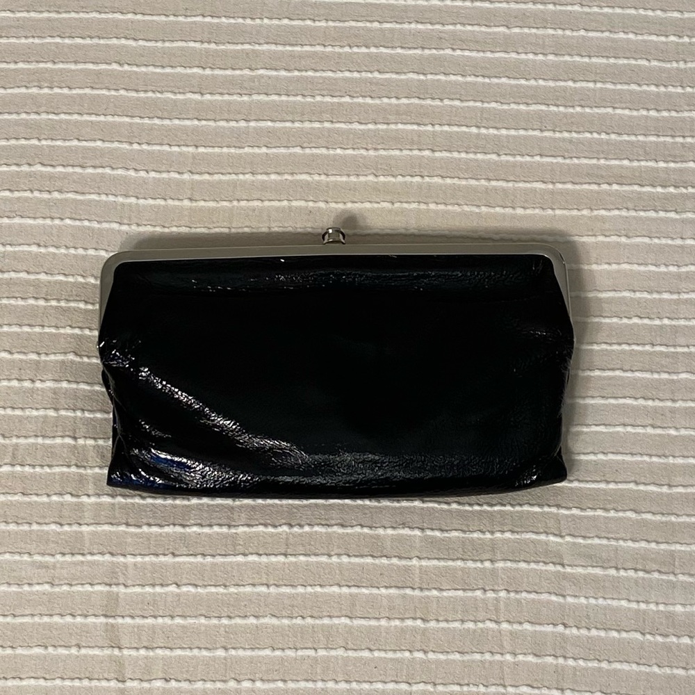 HOBO Lauren Wallet! Black Vintage Hide. Adorable